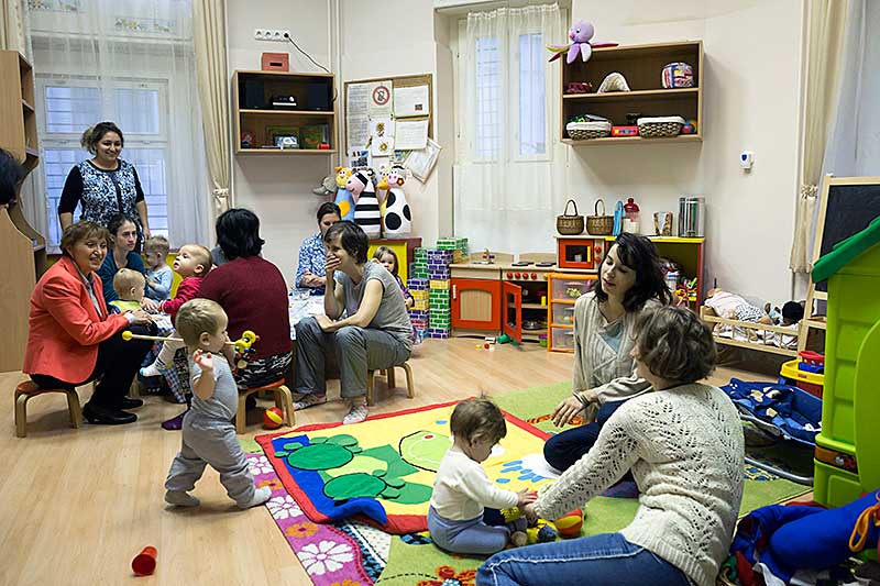 Biztos Kiindulás Gyerekházak uniós fejlesztési forrásokkal