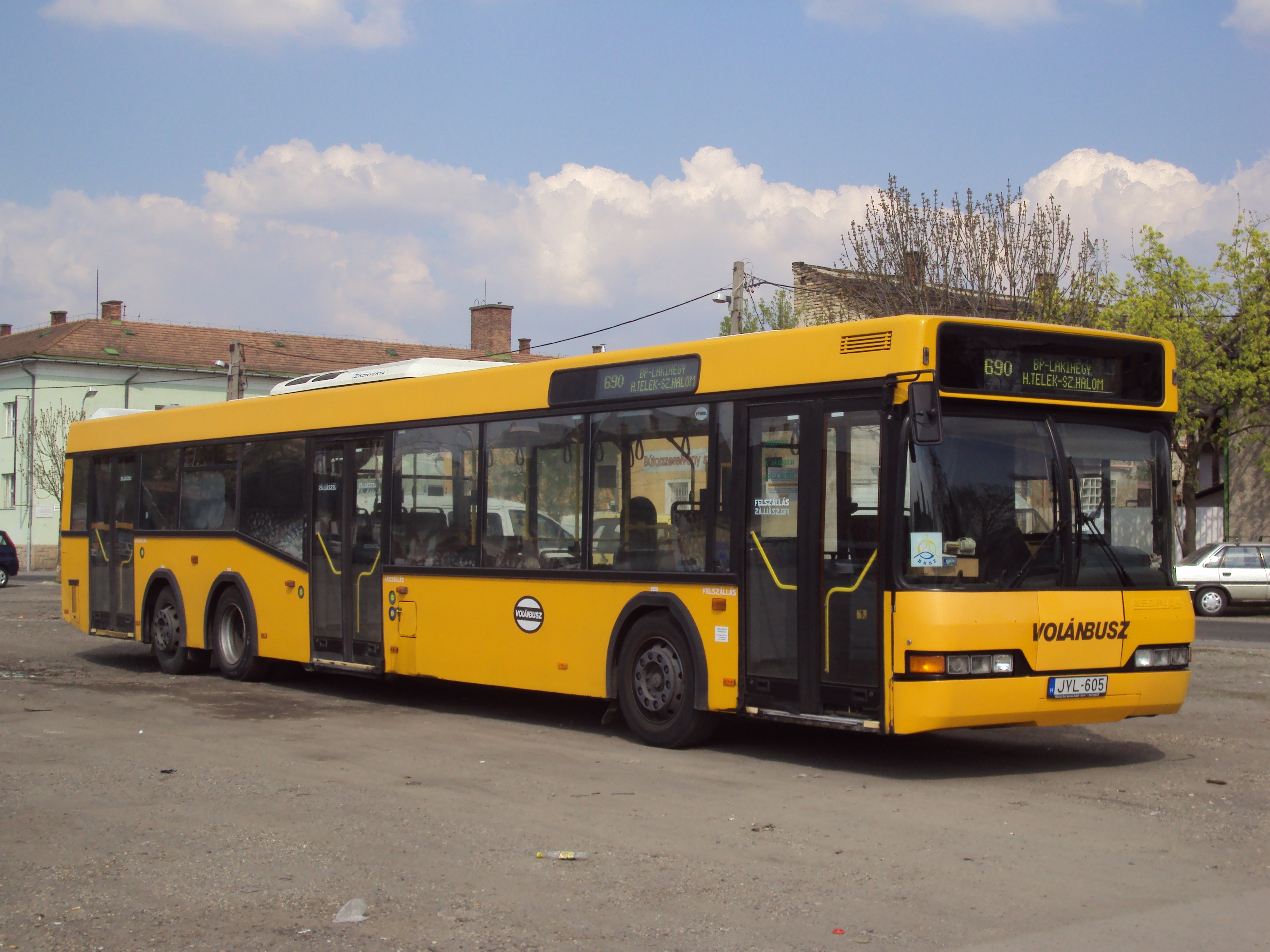 Húsz új autóbusz áll forgalomba a Dél-Dunántúlon