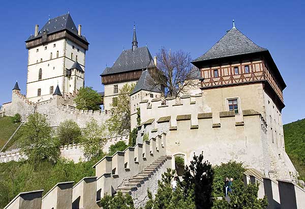Csaknem 5,5 millió látogatót vonzottak előző évben a csehországi kastélyok és várak